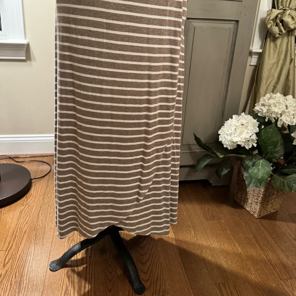 Max Studio Tan striped Maxi Skirt - Picture 3 of 8